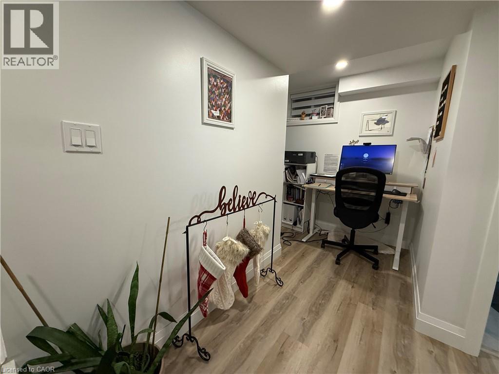 90 Wedgewood Drive Unit# Lower, Kitchener, Ontario  N2B 1E7 - Photo 12 - 40790602