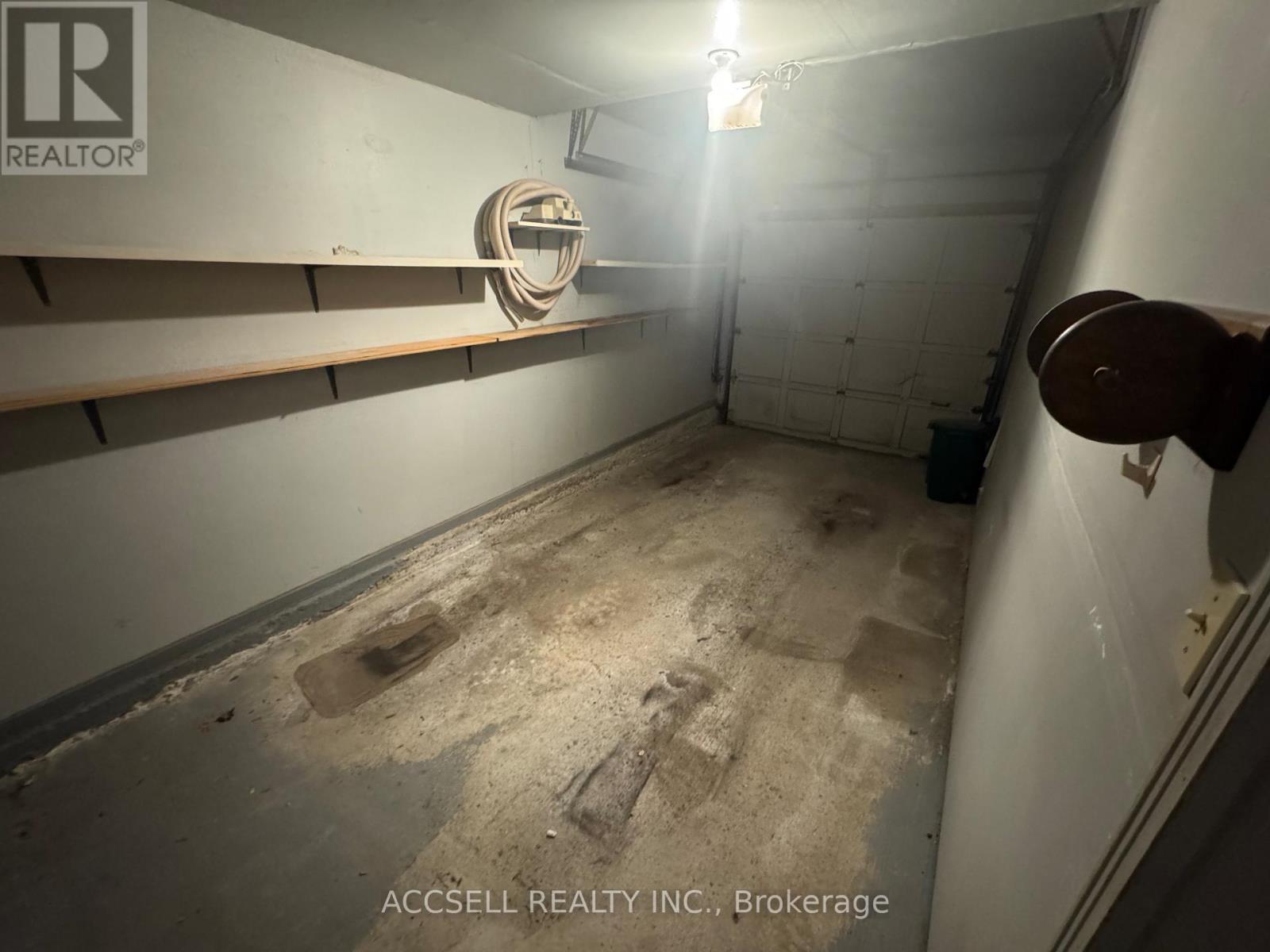 23 - 240 Highland Crescent, Kitchener, Ontario  N2M 5M6 - Photo 11 - X12594388