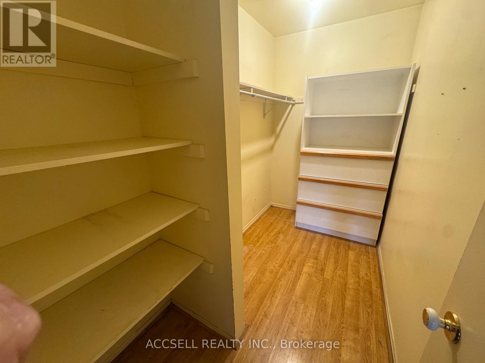 23 - 240 Highland Crescent, Kitchener, Ontario  N2M 5M6 - Photo 7 - X12594388