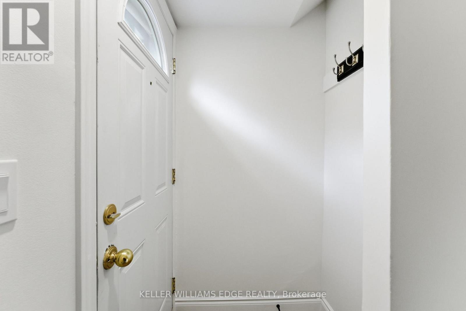 Basement - 262 East 17th Street, Hamilton, Ontario  L9A 4M7 - Photo 4 - X12594436