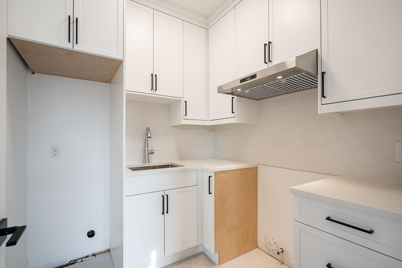 1910 167a Street, Surrey, British Columbia  V3Z 1K2 - Photo 13 - R3070627