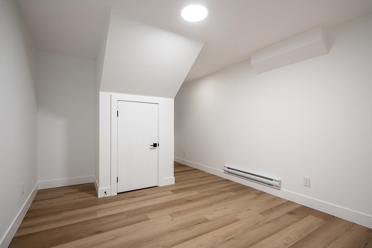 1910 167a Street, Surrey, British Columbia  V3Z 1K2 - Photo 33 - R3070627