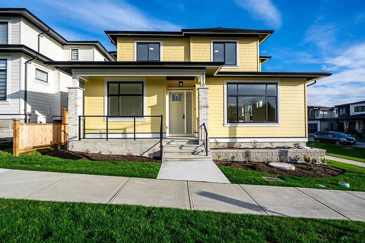 1910 167a Street, Surrey, British Columbia  V3Z 1K2 - Photo 1 - R3070627