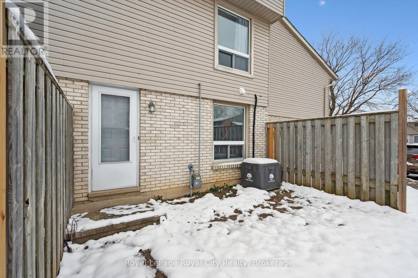 78 - 700 Paisley Road, Guelph, Ontario N1K 1A3 - Photo 38 - X12594504