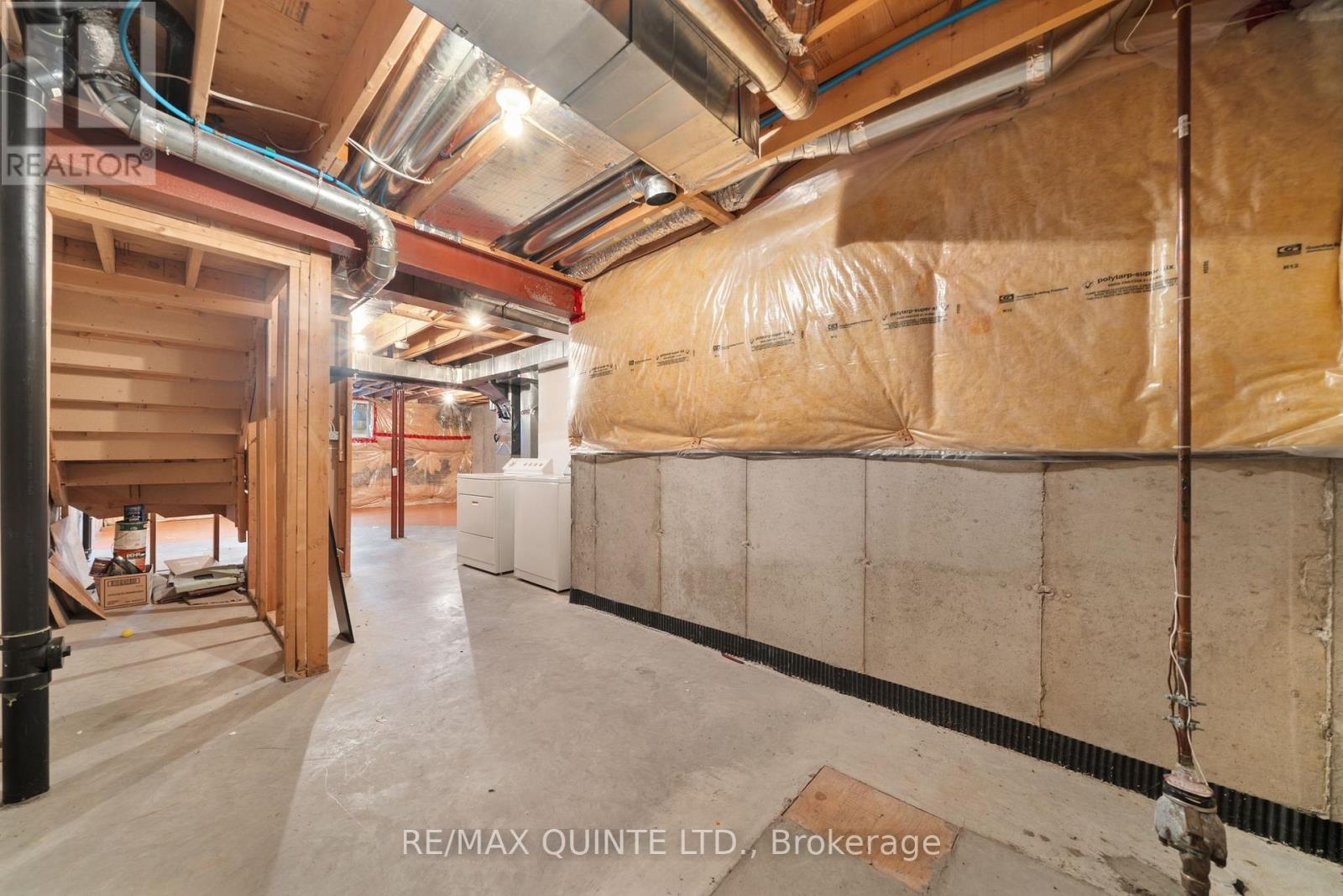 31 Sarah Court, Belleville, Ontario  K8P 0A1 - Photo 28 - X12594484