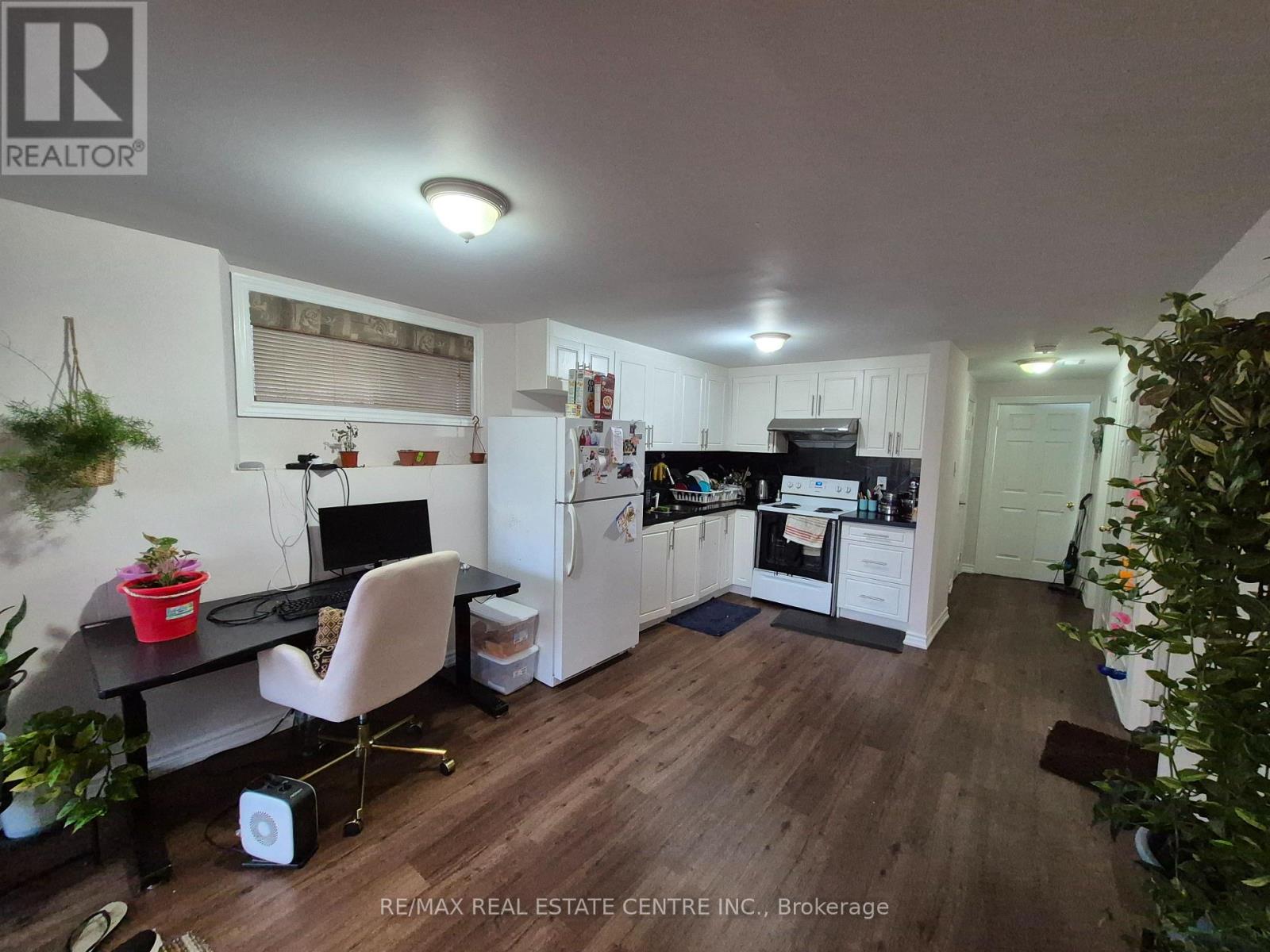 Basement Only - 6 Porchlight Road, Brampton, Ontario  L6X 4S3 - Photo 13 - W12515836