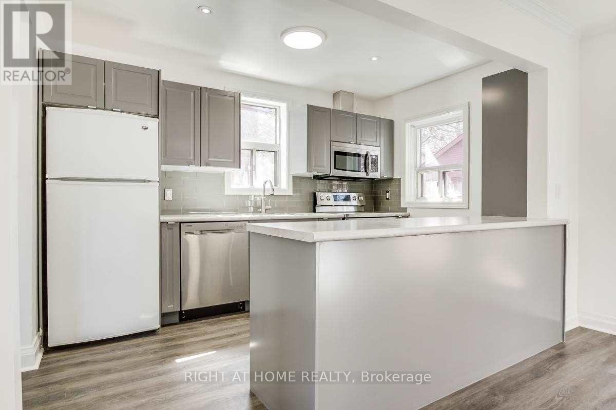 1738 Bayview Avenue, Toronto, Ontario  M4G 3C4 - Photo 9 - C12592808