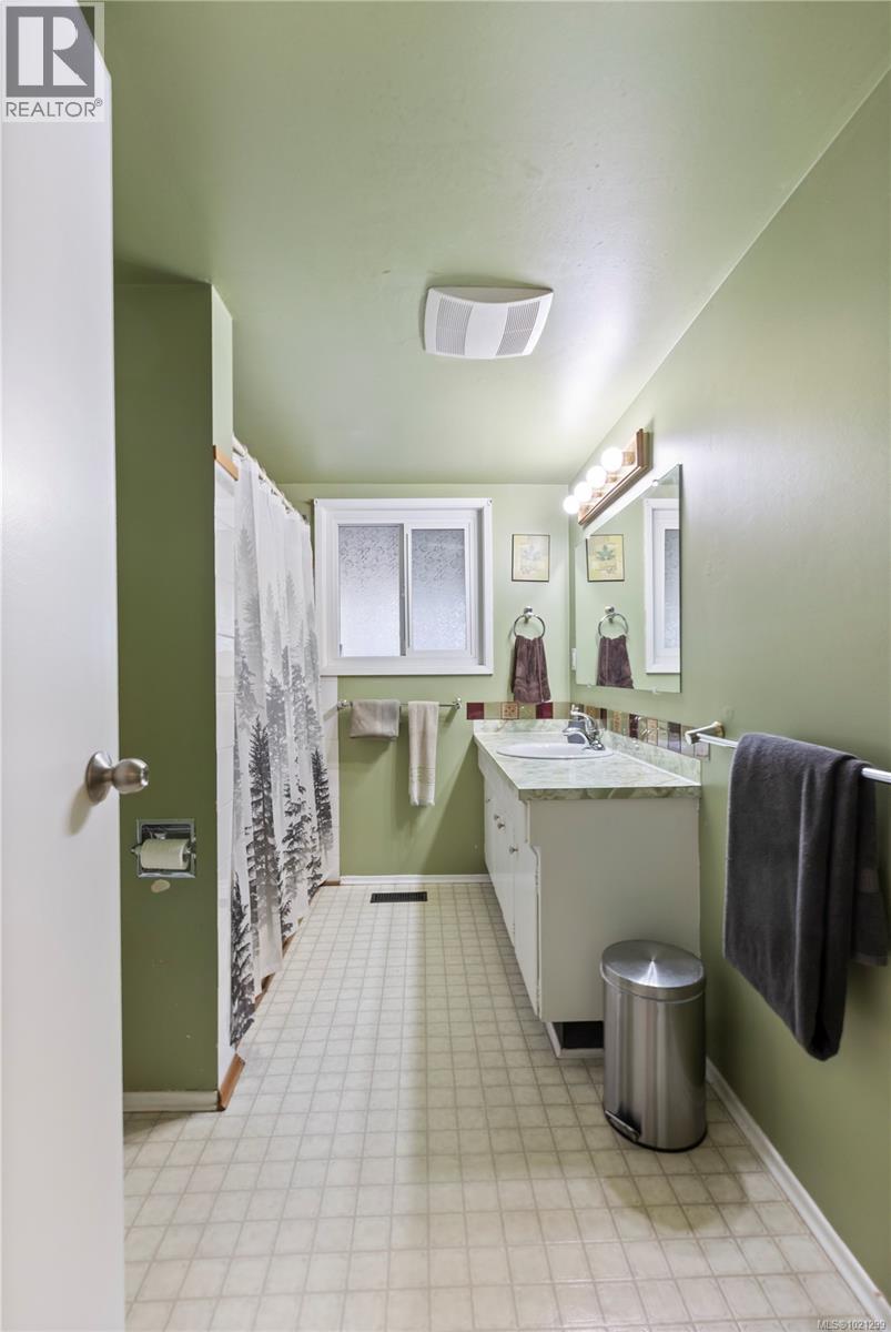 309 Renart Pl, Langford, British Columbia V9B 3L6 - Photo 14 - 1021299