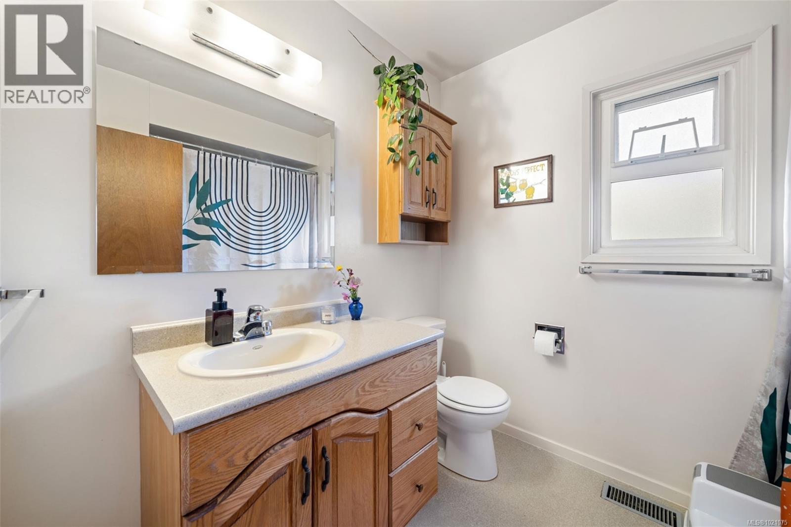 474 Sturdee St, Esquimalt, British Columbia  V9A 6R1 - Photo 14 - 1021075