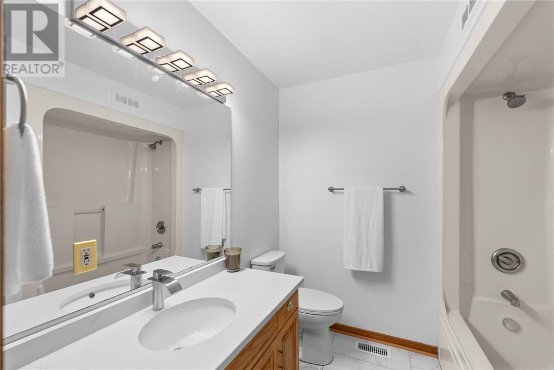 617 Moonrock Avenue, Sudbury, Ontario  P3E 5Z6 - Photo 30 - 2125799