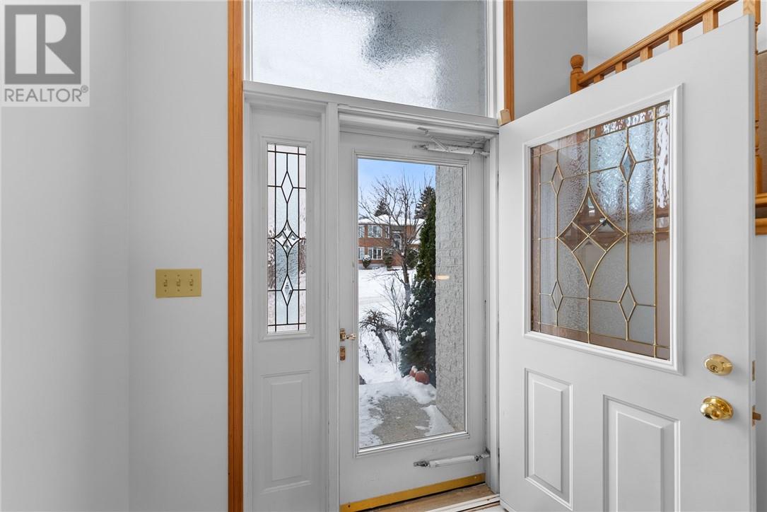 617 Moonrock Avenue, Sudbury, Ontario  P3E 5Z6 - Photo 5 - 2125799