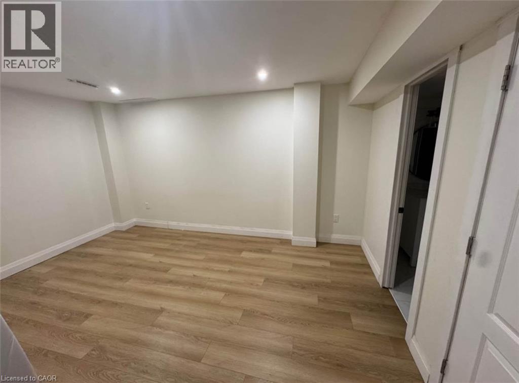 4 Bankfield Crescent Unit# 2, Stoney Creek, Ontario L8J 0B9 - Photo 9 - 40791797