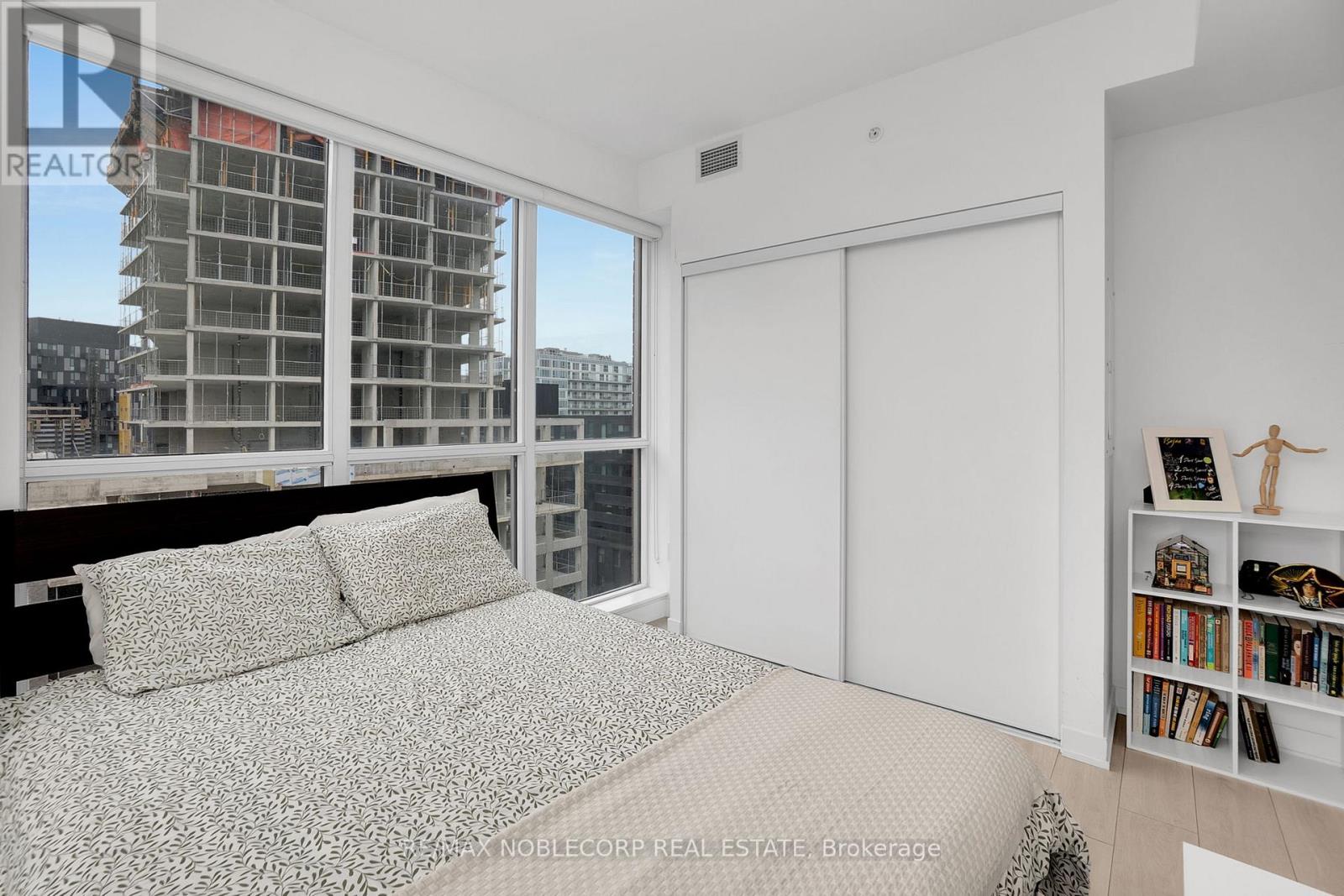 923 - 31 Tippett Road, Toronto, Ontario M3H 2V1 - Photo 23 - C12594500