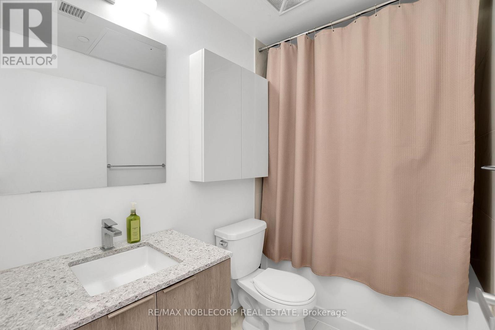 923 - 31 Tippett Road, Toronto, Ontario M3H 2V1 - Photo 24 - C12594500