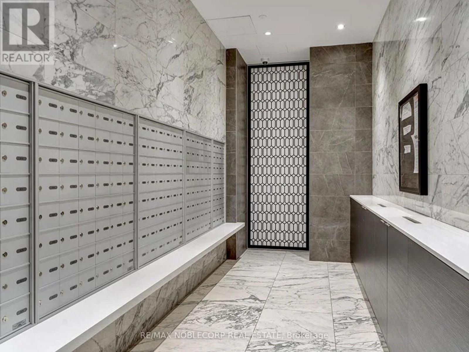 923 - 31 Tippett Road, Toronto, Ontario M3H 2V1 - Photo 38 - C12594500