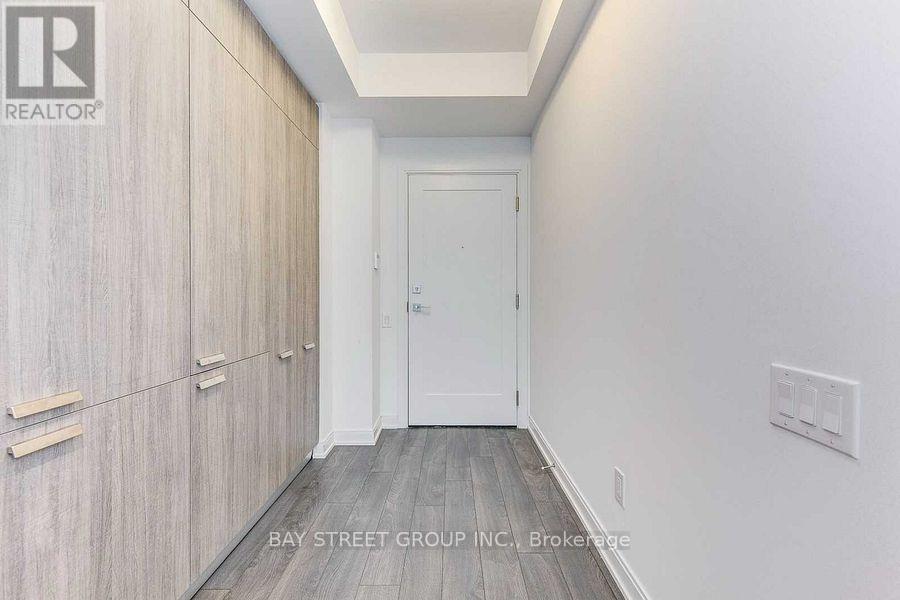 1608 - 50 Charles Street E, Toronto, Ontario  M4Y 0C3 - Photo 4 - C12594512