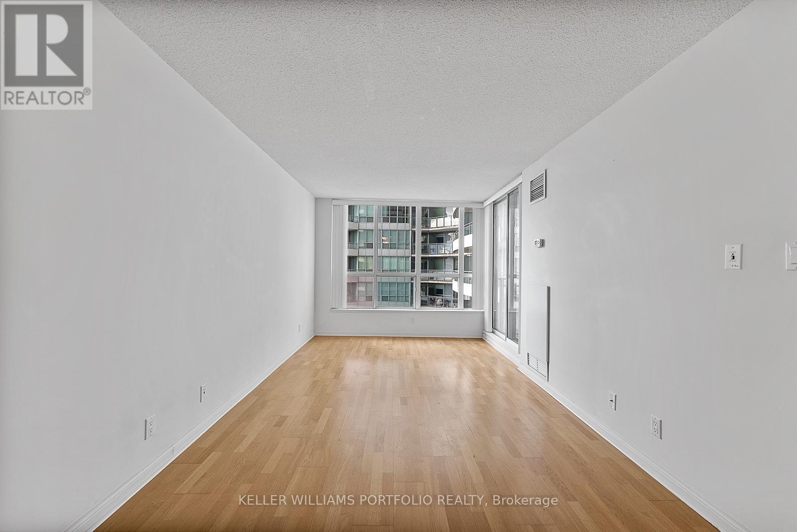 711 - 228 Queens Quay W, Toronto, Ontario M5J 2X1 - Photo 12 - C12594520