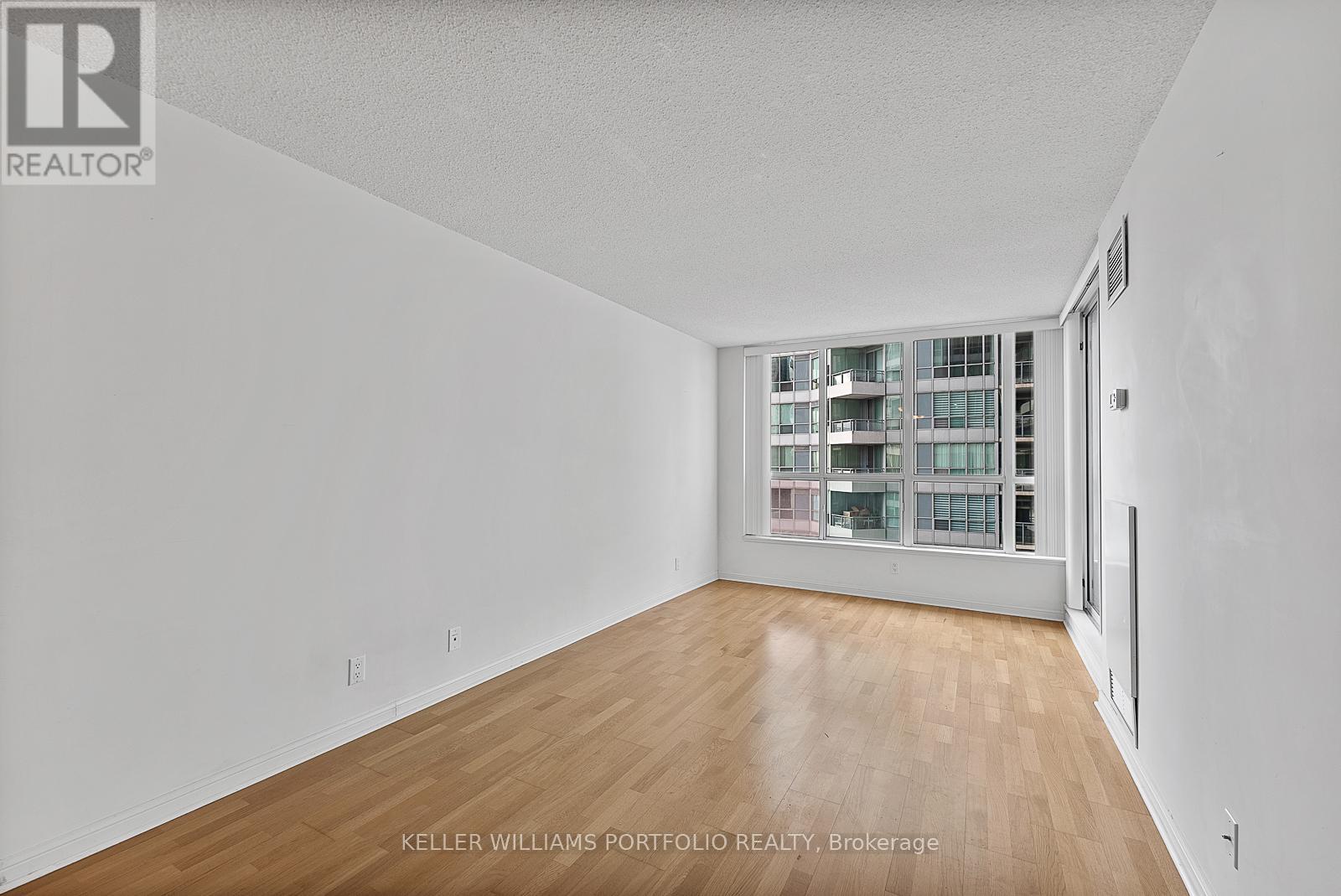 711 - 228 Queens Quay W, Toronto, Ontario M5J 2X1 - Photo 13 - C12594520