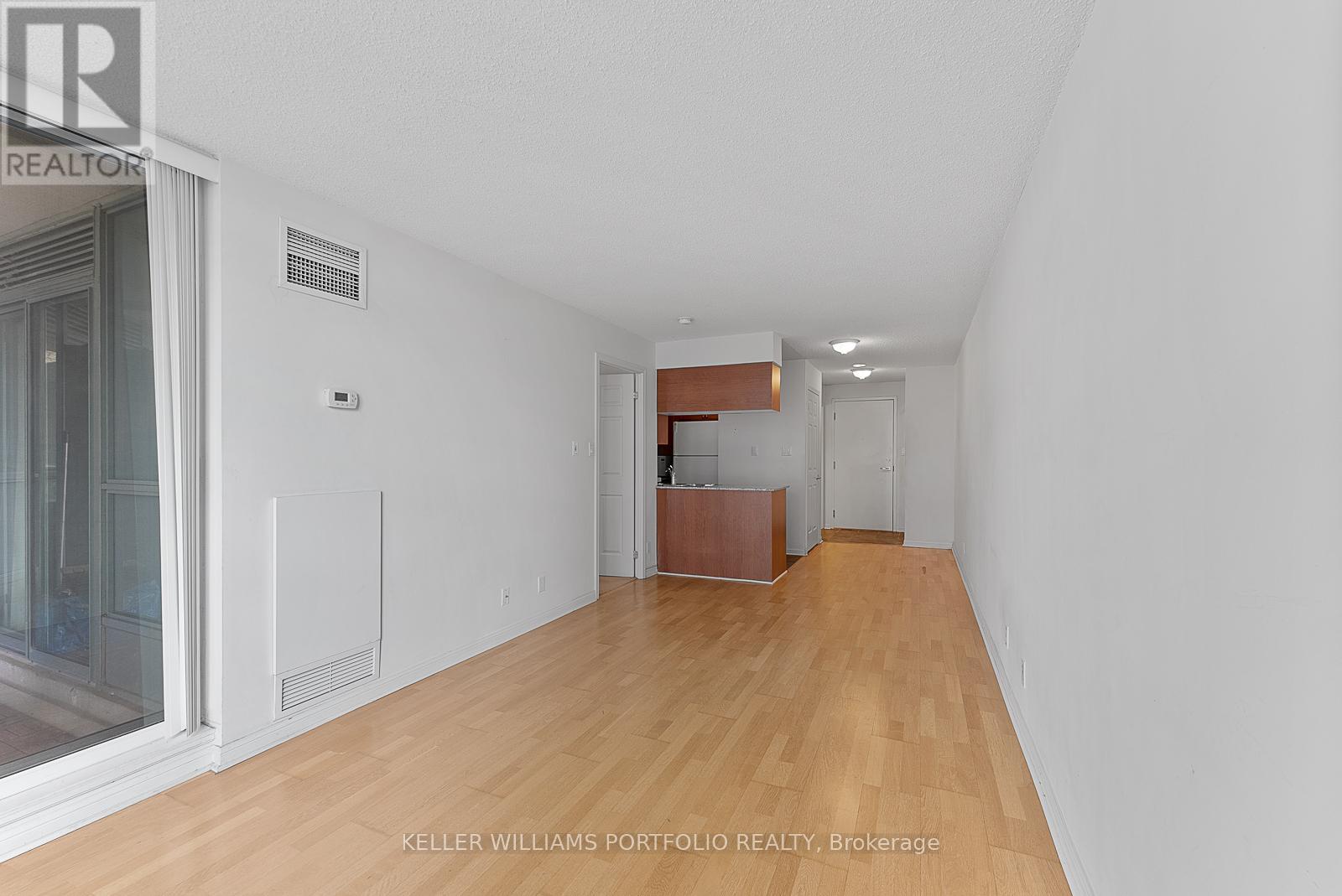 711 - 228 Queens Quay W, Toronto, Ontario M5J 2X1 - Photo 14 - C12594520