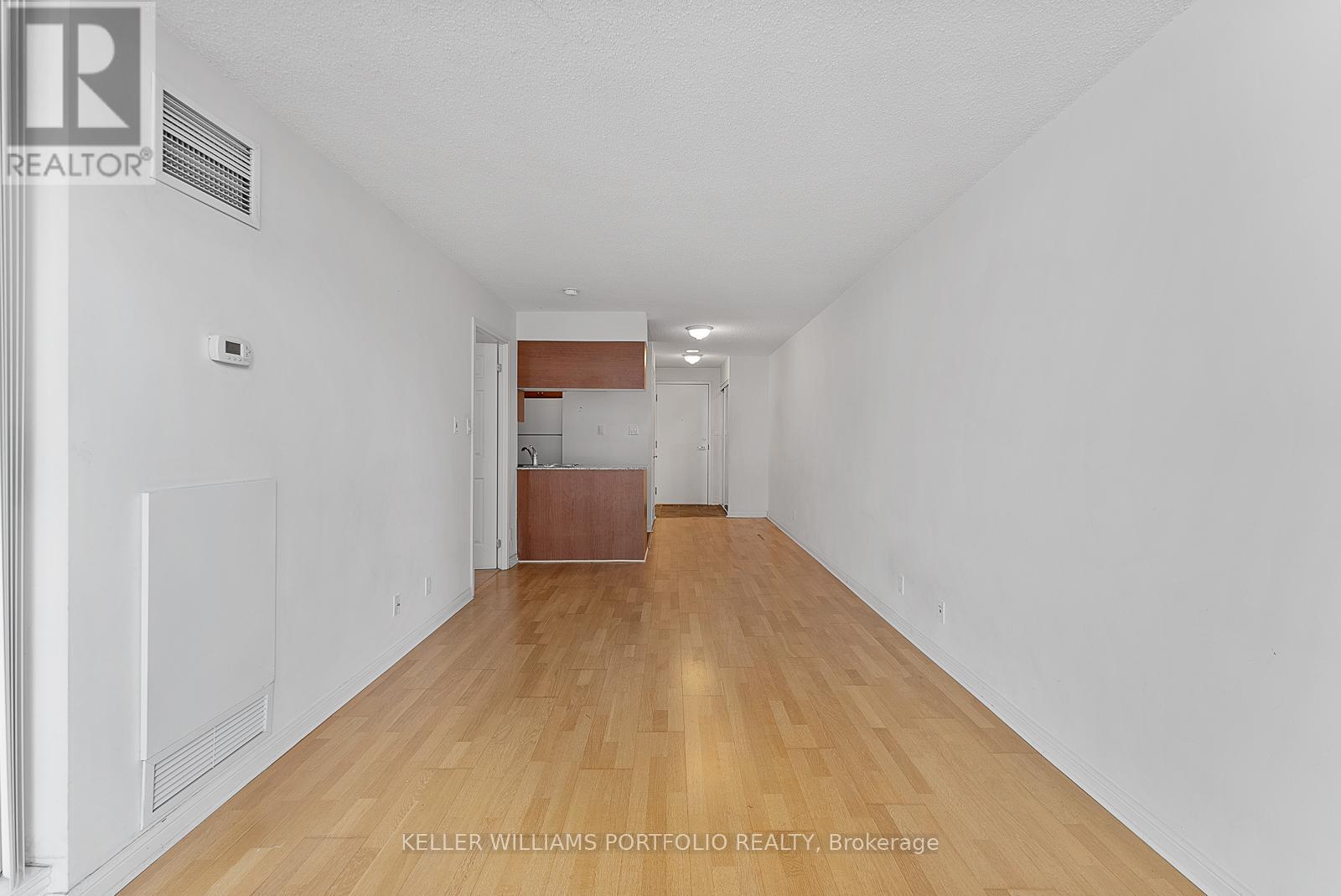 711 - 228 Queens Quay W, Toronto, Ontario M5J 2X1 - Photo 15 - C12594520