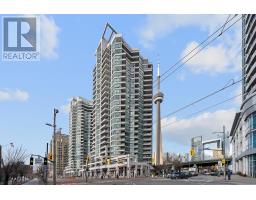 711 - 228 QUEENS QUAY W, Toronto, Ontario