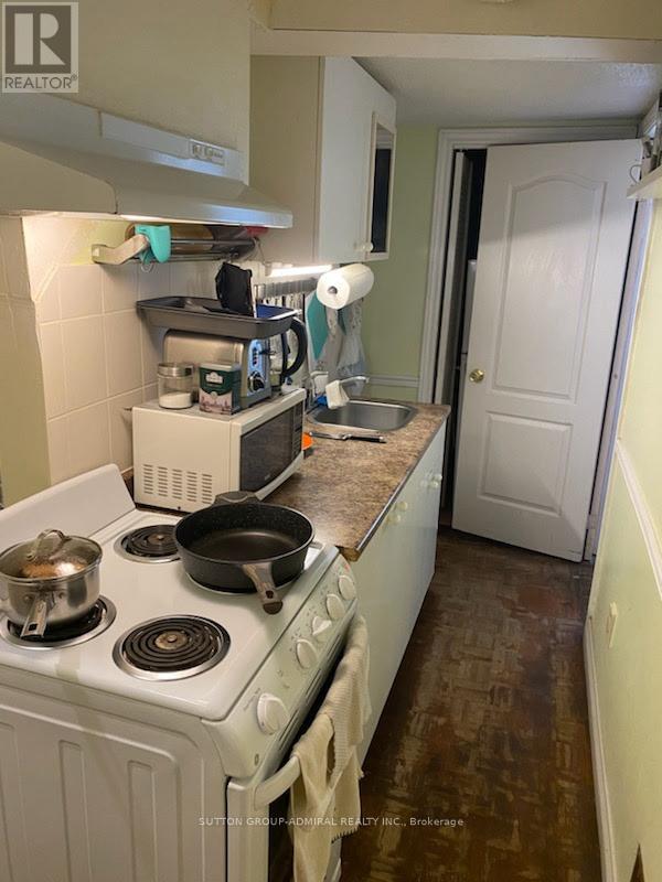 87 Festival Drive, Toronto, Ontario M2R 3T9 - Photo 3 - C12594522