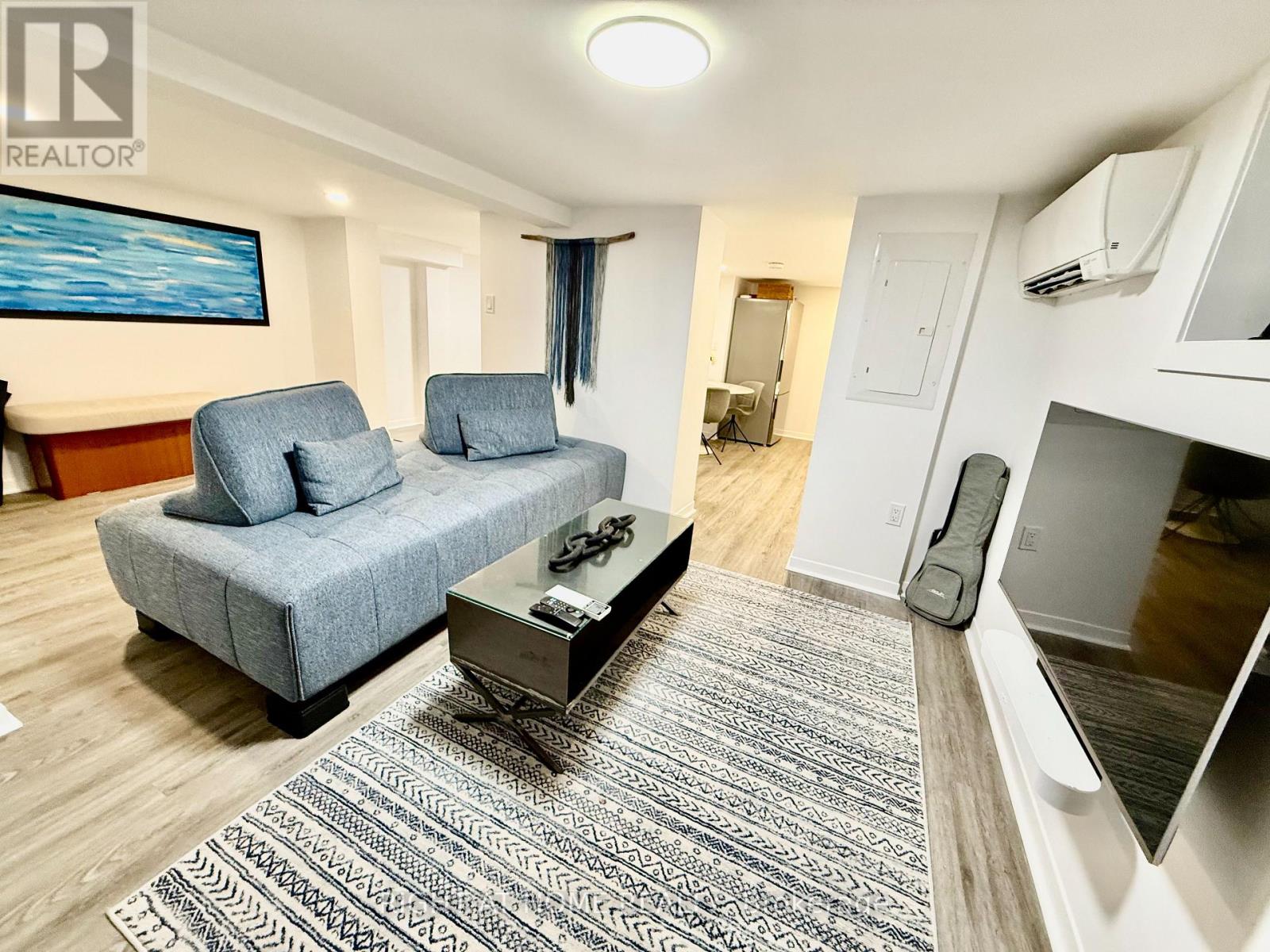 Lower Level Suite - 25 Hillsboro Avenue, Toronto, Ontario  M5R 1S6 - Photo 10 - C12594526