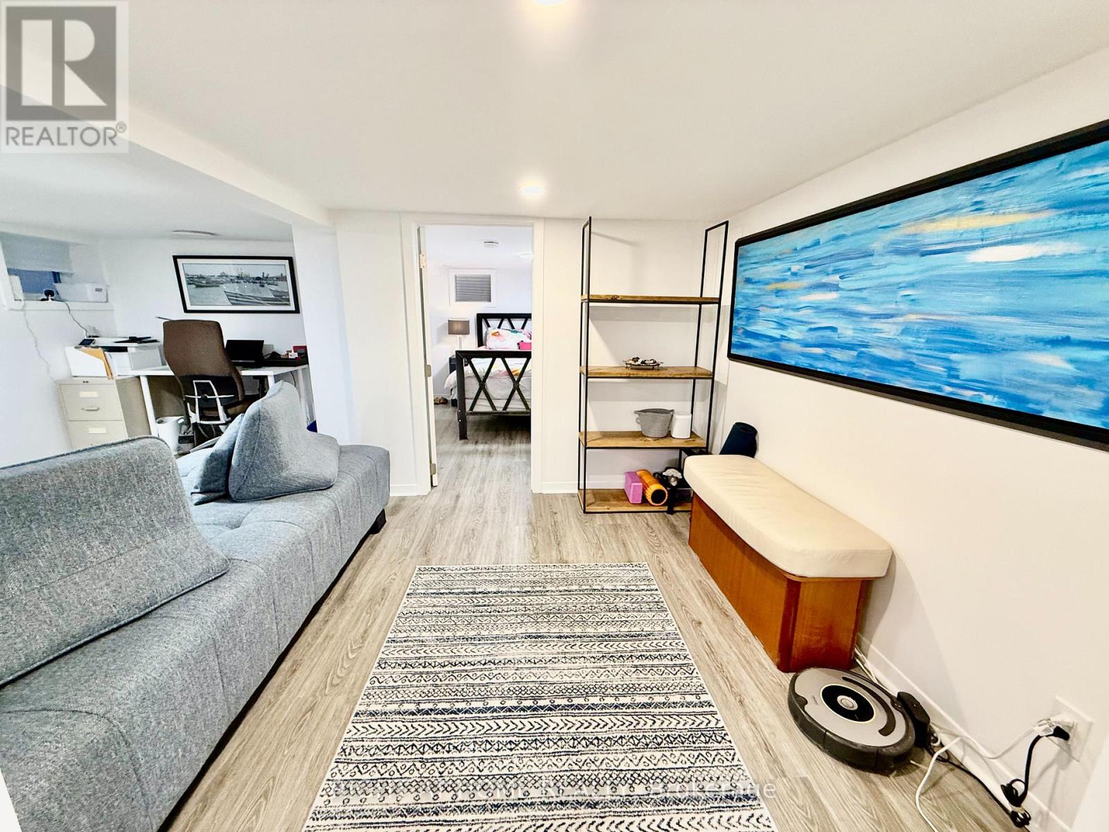 Lower Level Suite - 25 Hillsboro Avenue, Toronto, Ontario  M5R 1S6 - Photo 9 - C12594526