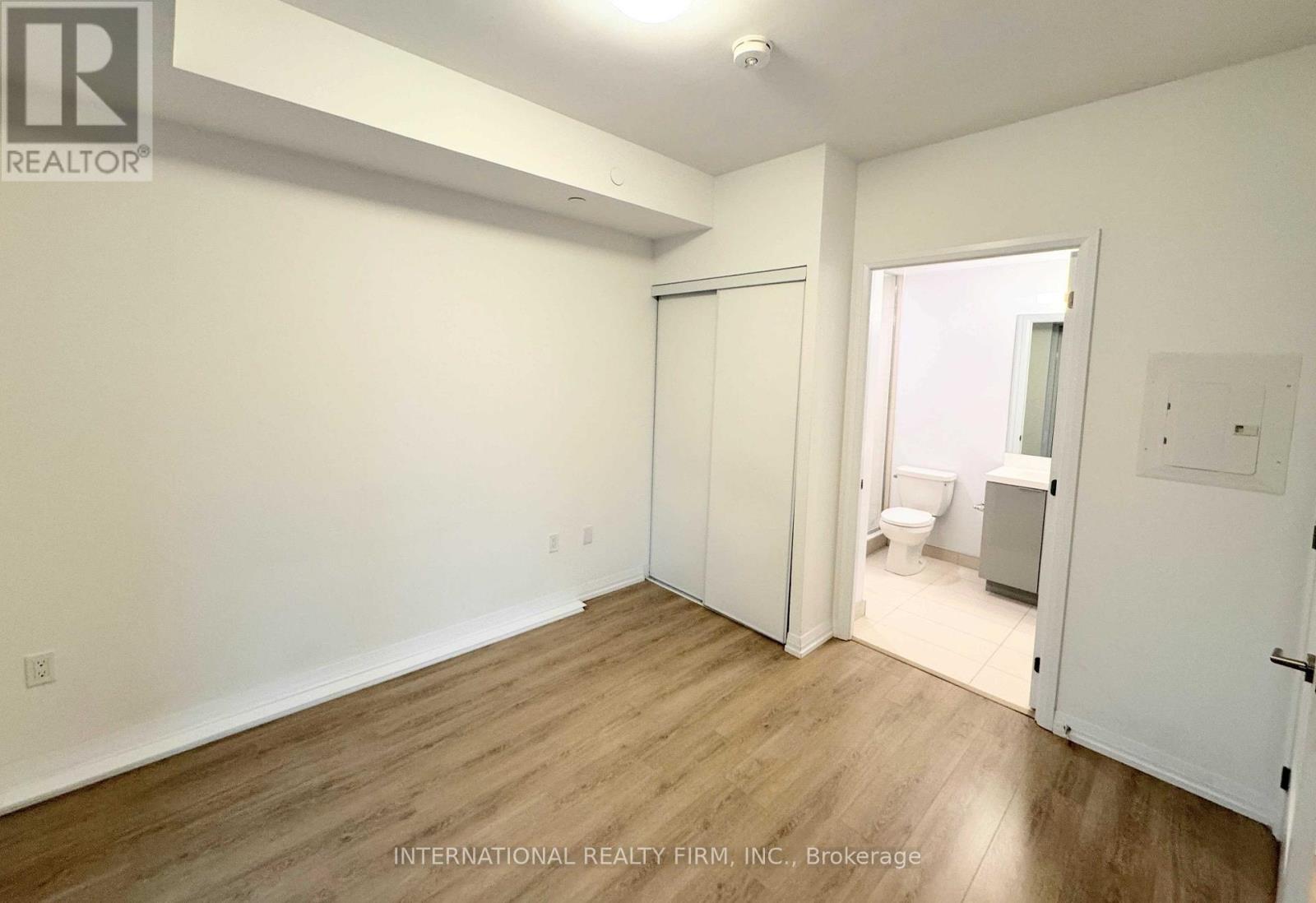 918 - 50 Dunfield Avenue, Toronto, Ontario M4S 0E4 - Photo 2 - C12594534