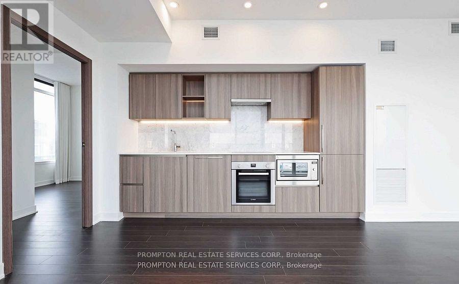 3112 - 19 Bathurst Street, Toronto, Ontario  M5V 0N2 - Photo 1 - C12594544