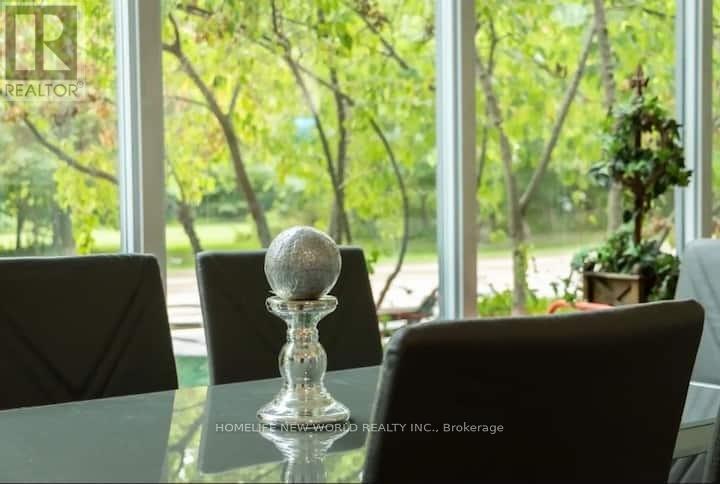 101 - 219 Fort York Boulevard, Toronto, Ontario  M5V 1B1 - Photo 11 - C12594572