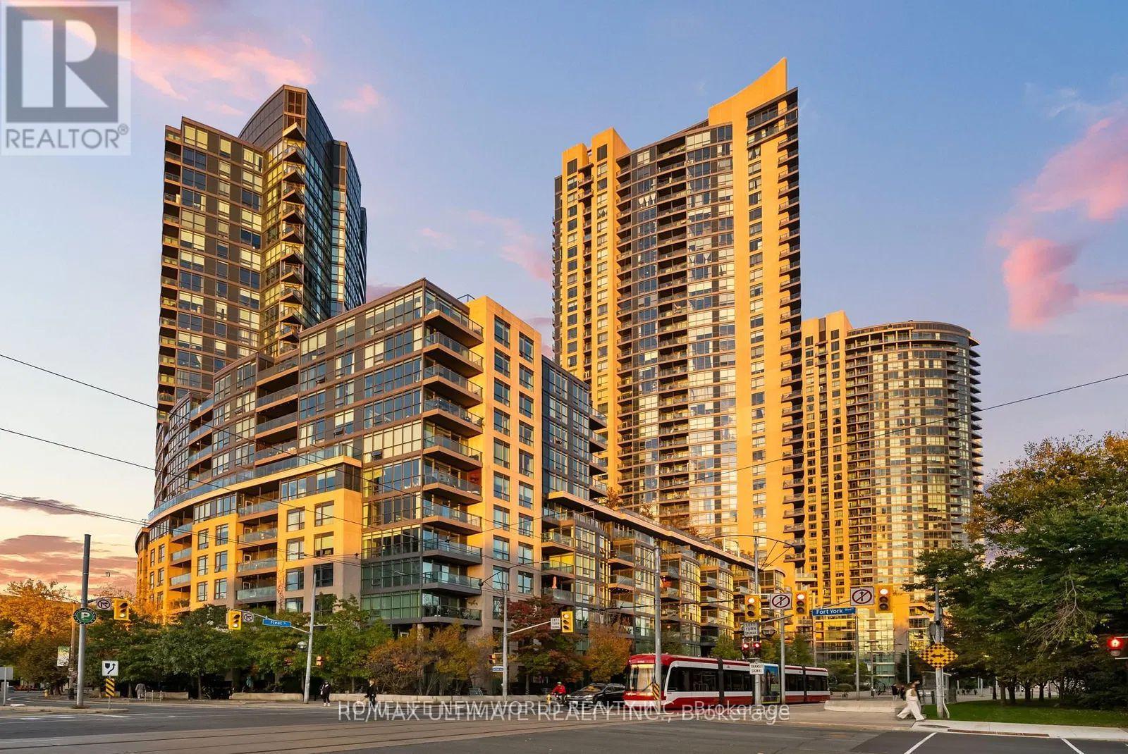 101 - 219 Fort York Boulevard, Toronto, Ontario  M5V 1B1 - Photo 27 - C12594572