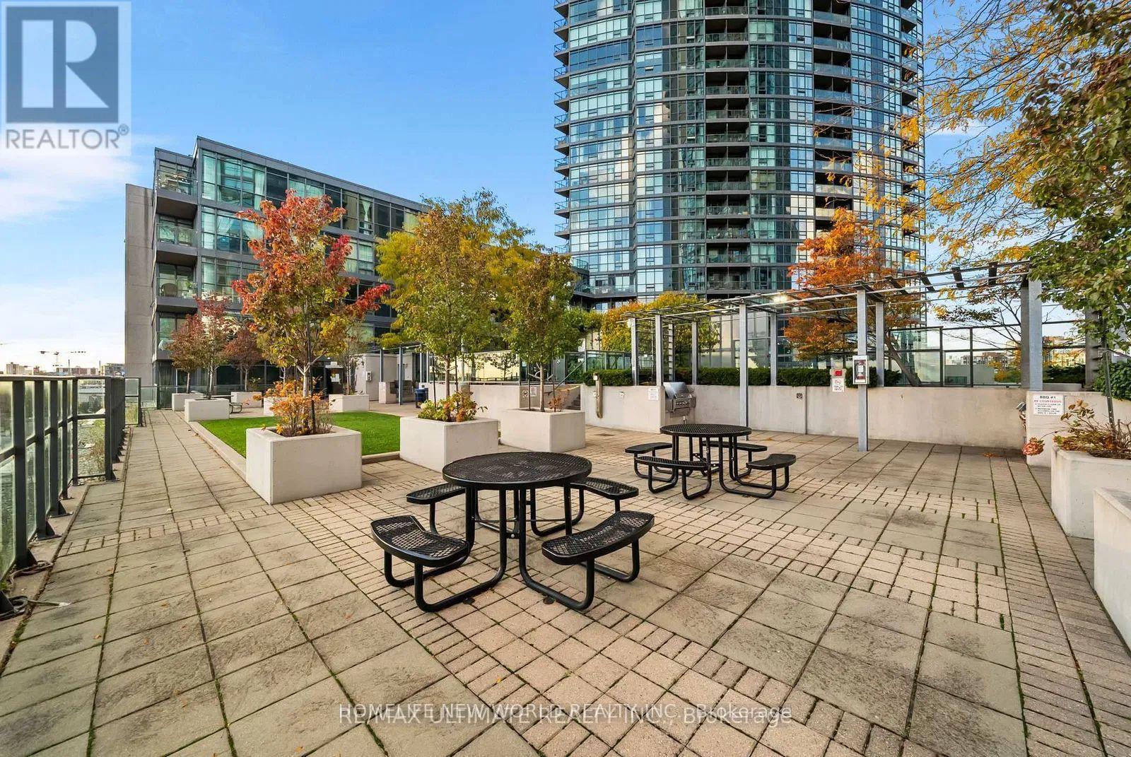 101 - 219 Fort York Boulevard, Toronto, Ontario  M5V 1B1 - Photo 30 - C12594572