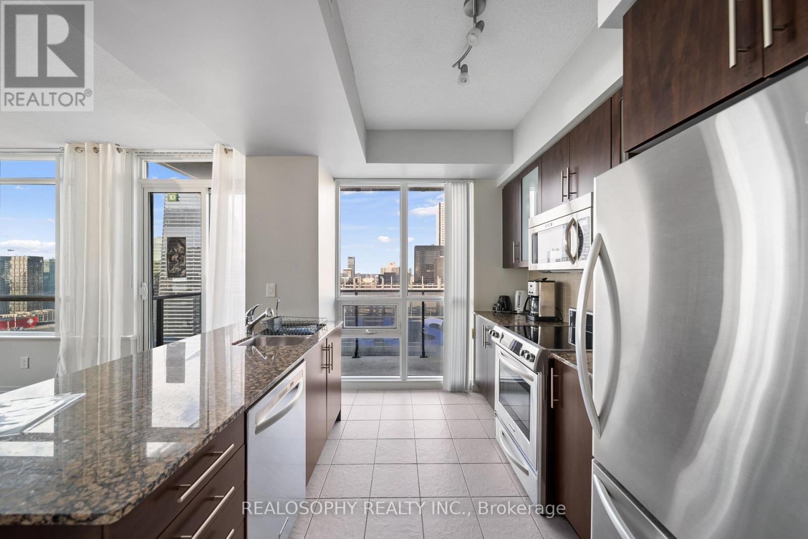 4305 - 65 Bremner Boulevard, Toronto, Ontario  M5J 0A7 - Photo 4 - C12594580