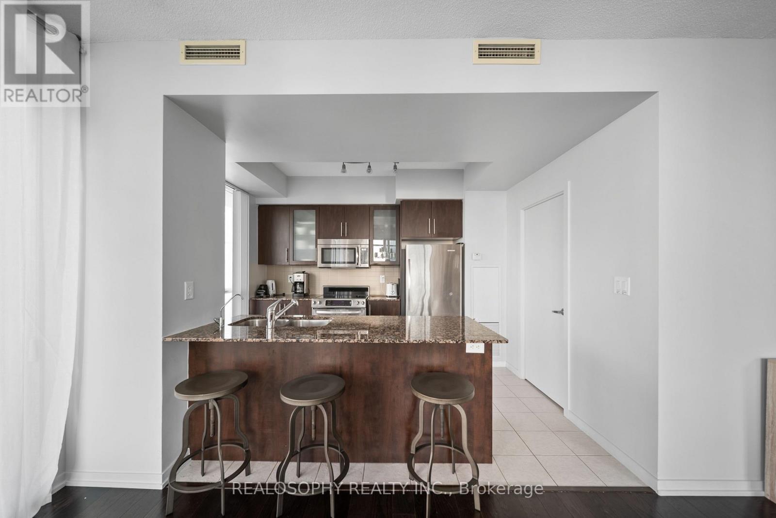 4305 - 65 Bremner Boulevard, Toronto, Ontario  M5J 0A7 - Photo 6 - C12594580