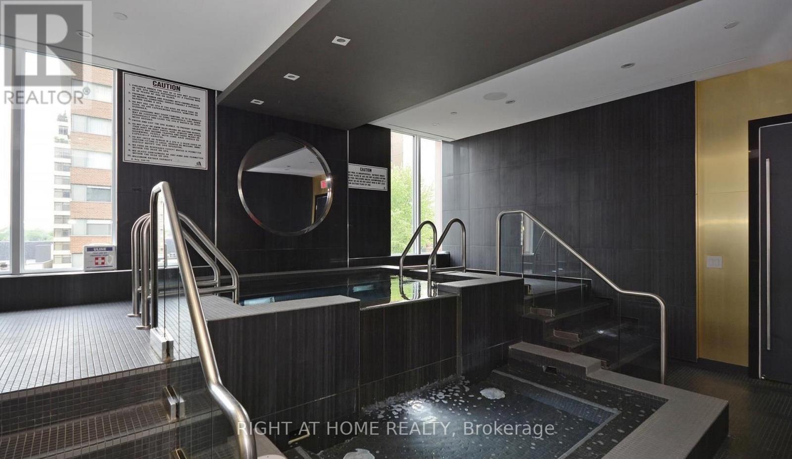 1003 - 32 Davenport Road, Toronto, Ontario M5R 0B5 - Photo 11 - C12594588