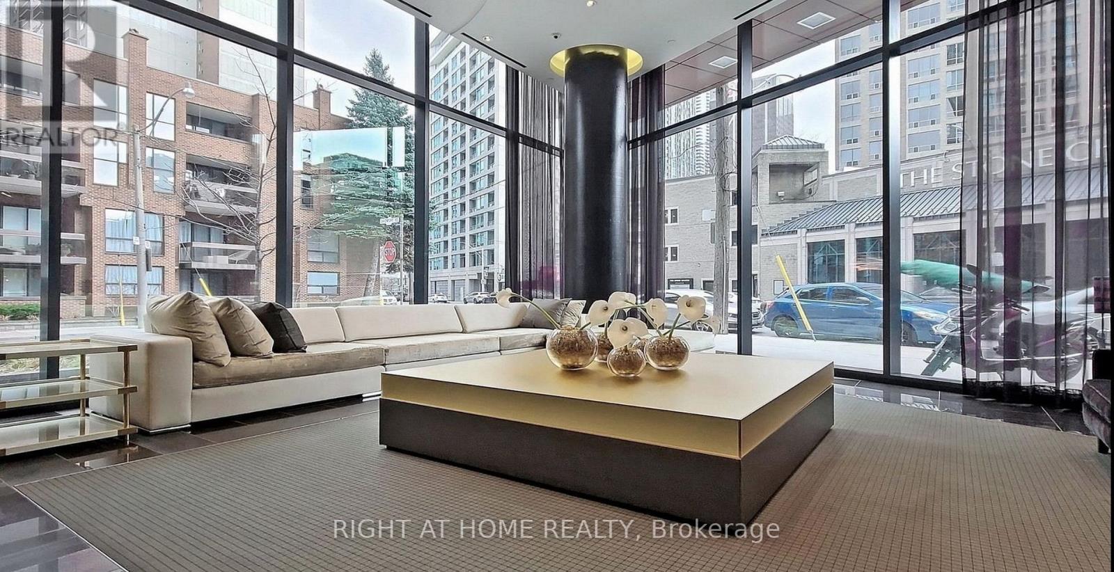 1003 - 32 Davenport Road, Toronto, Ontario M5R 0B5 - Photo 5 - C12594588