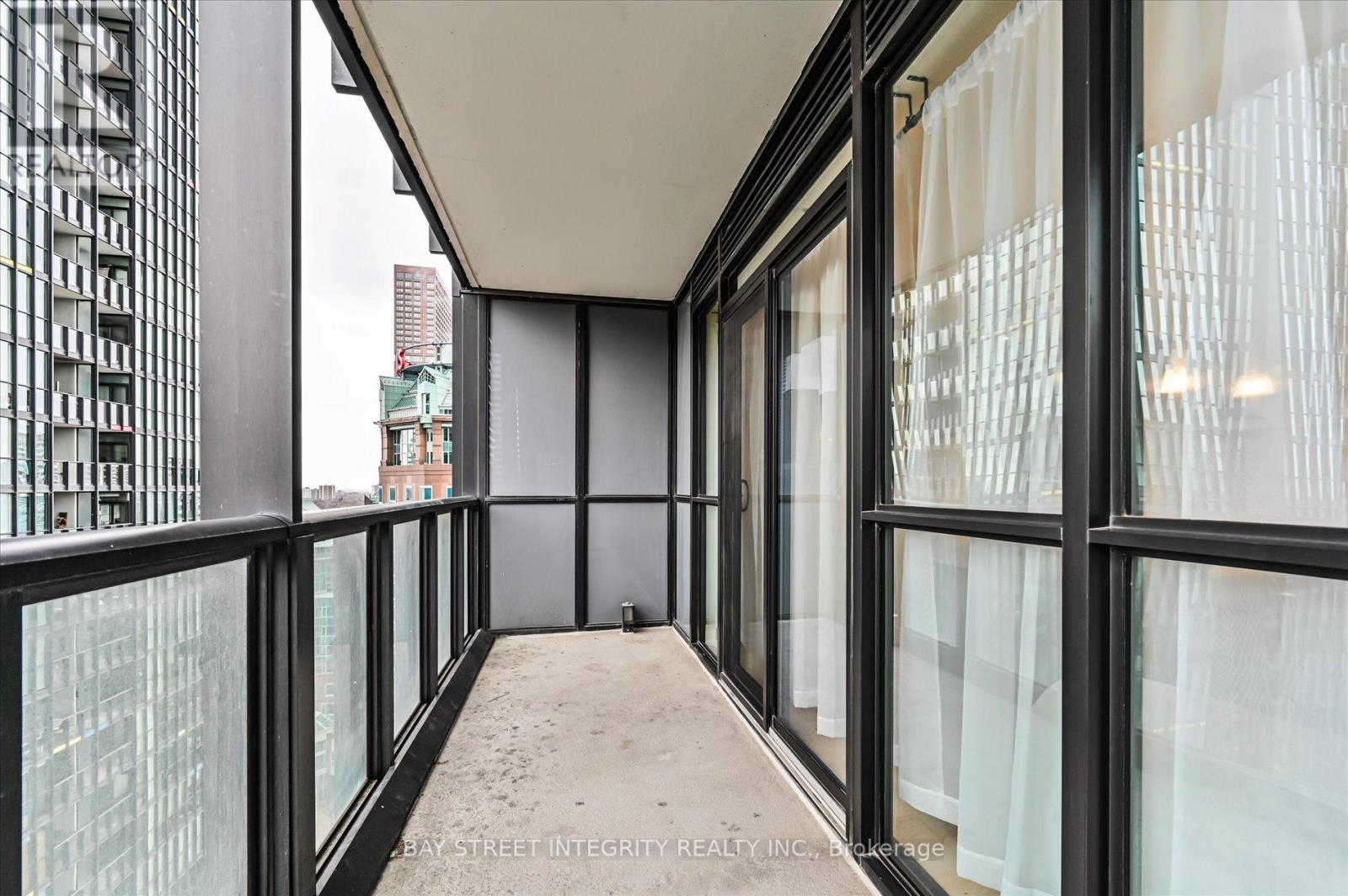 1709 - 101 Charles Street E, Toronto, Ontario  M4Y 0A9 - Photo 20 - C12594618