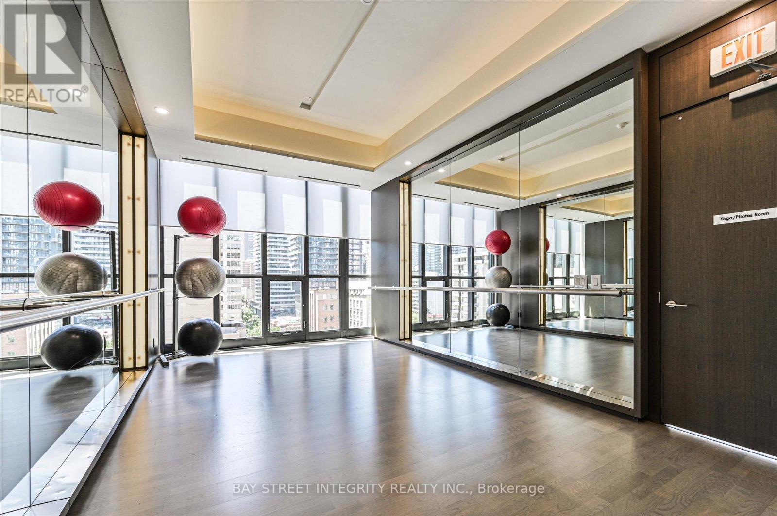 1709 - 101 Charles Street E, Toronto, Ontario  M4Y 0A9 - Photo 22 - C12594618