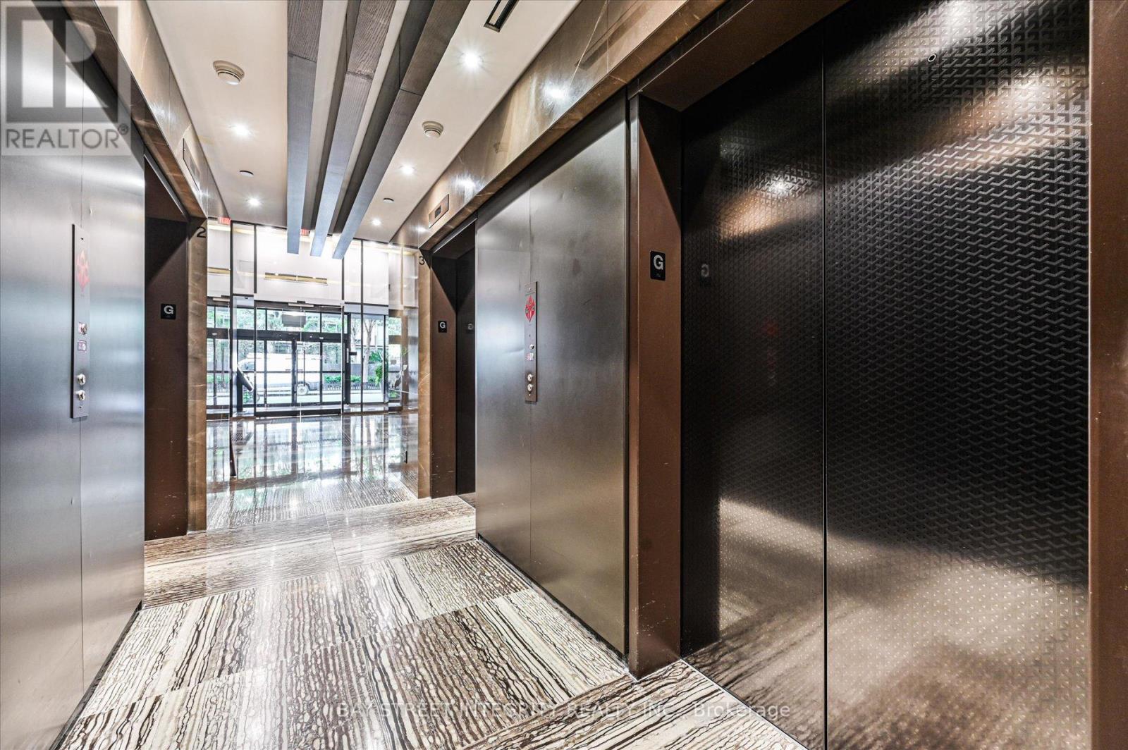 1709 - 101 Charles Street E, Toronto, Ontario  M4Y 0A9 - Photo 5 - C12594618