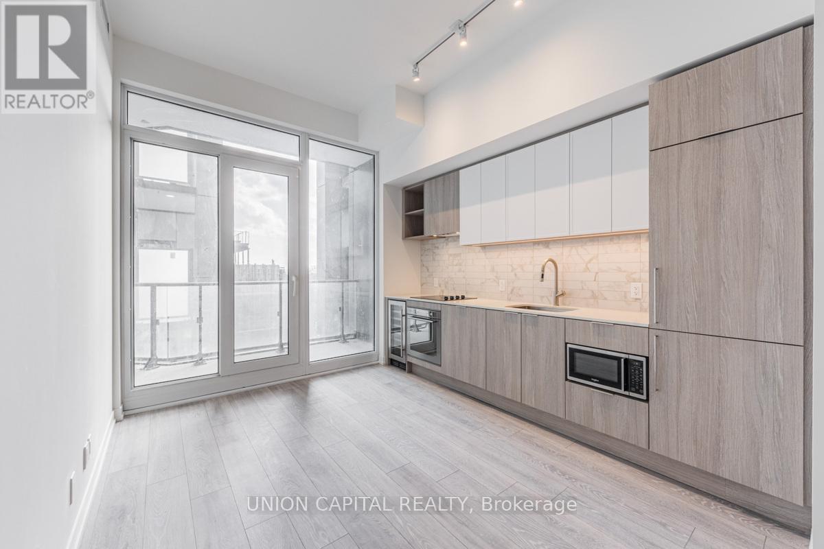 901 - 2020 Bathurst Street, Toronto, Ontario  M5P 0A6 - Photo 9 - C12594620