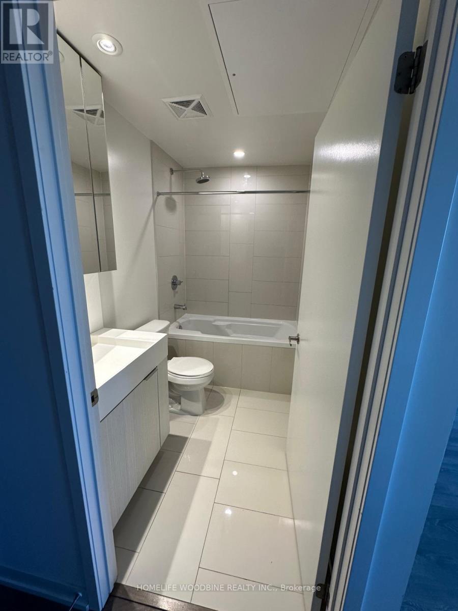 3811 - 15 Lower Jarvis Street, Toronto, Ontario  M5E 1R7 - Photo 4 - C12594624