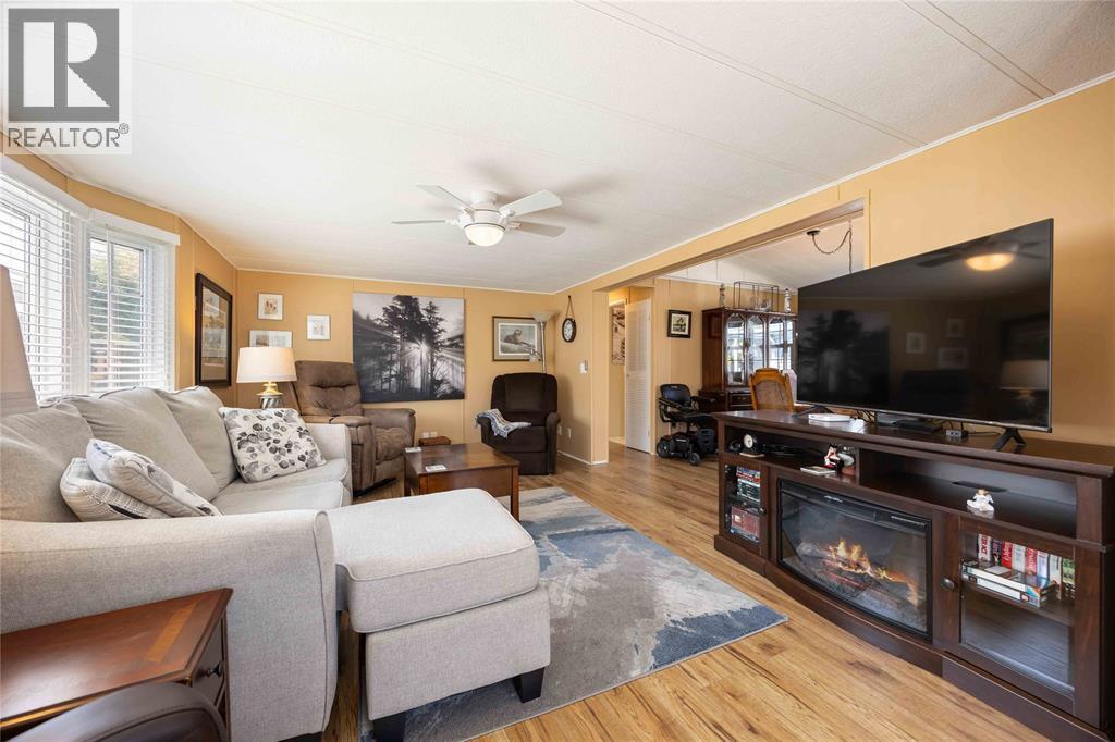 5700 Blackwell Sideroad Unit# 266, Sarnia, Ontario  N7W 1B7 - Photo 14 - 25025243