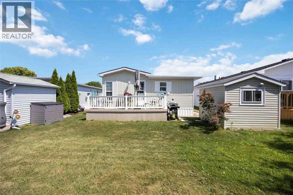 5700 Blackwell Sideroad Unit# 266, Sarnia, Ontario  N7W 1B7 - Photo 12 - 25025243