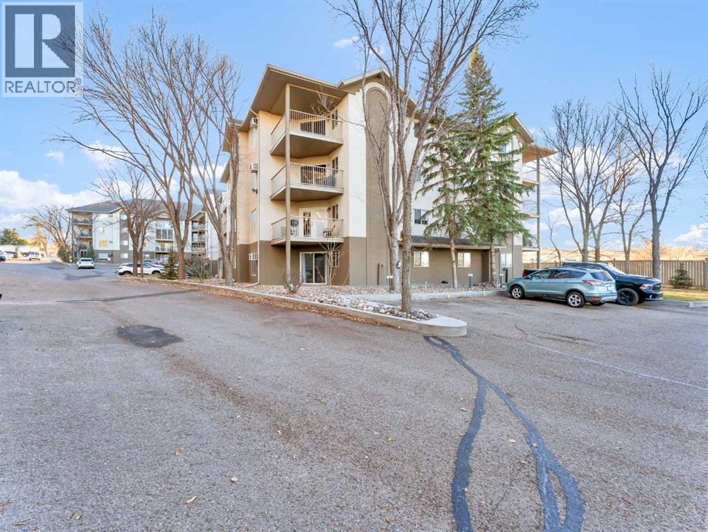 101, 245 Red Deer Drive Sw, Medicine Hat, Alberta  T1A 8P4 - Photo 37 - A2271860