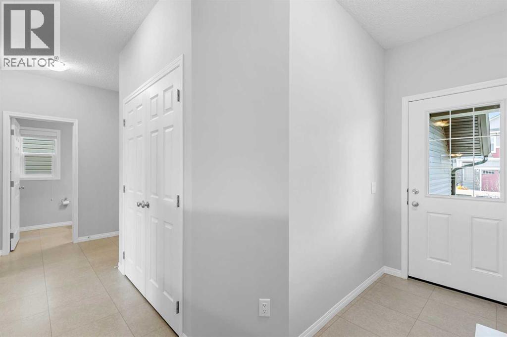 68 Morgan Street, Cochrane, Alberta  T4C 2R6 - Photo 5 - A2268519