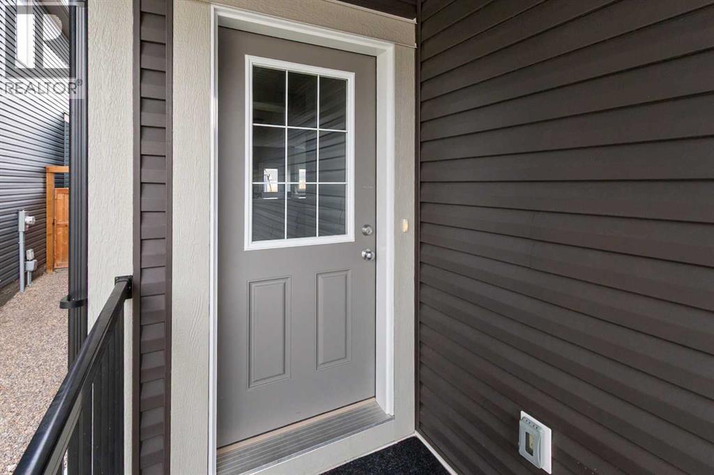 68 Morgan Street, Cochrane, Alberta  T4C 2R6 - Photo 3 - A2268519