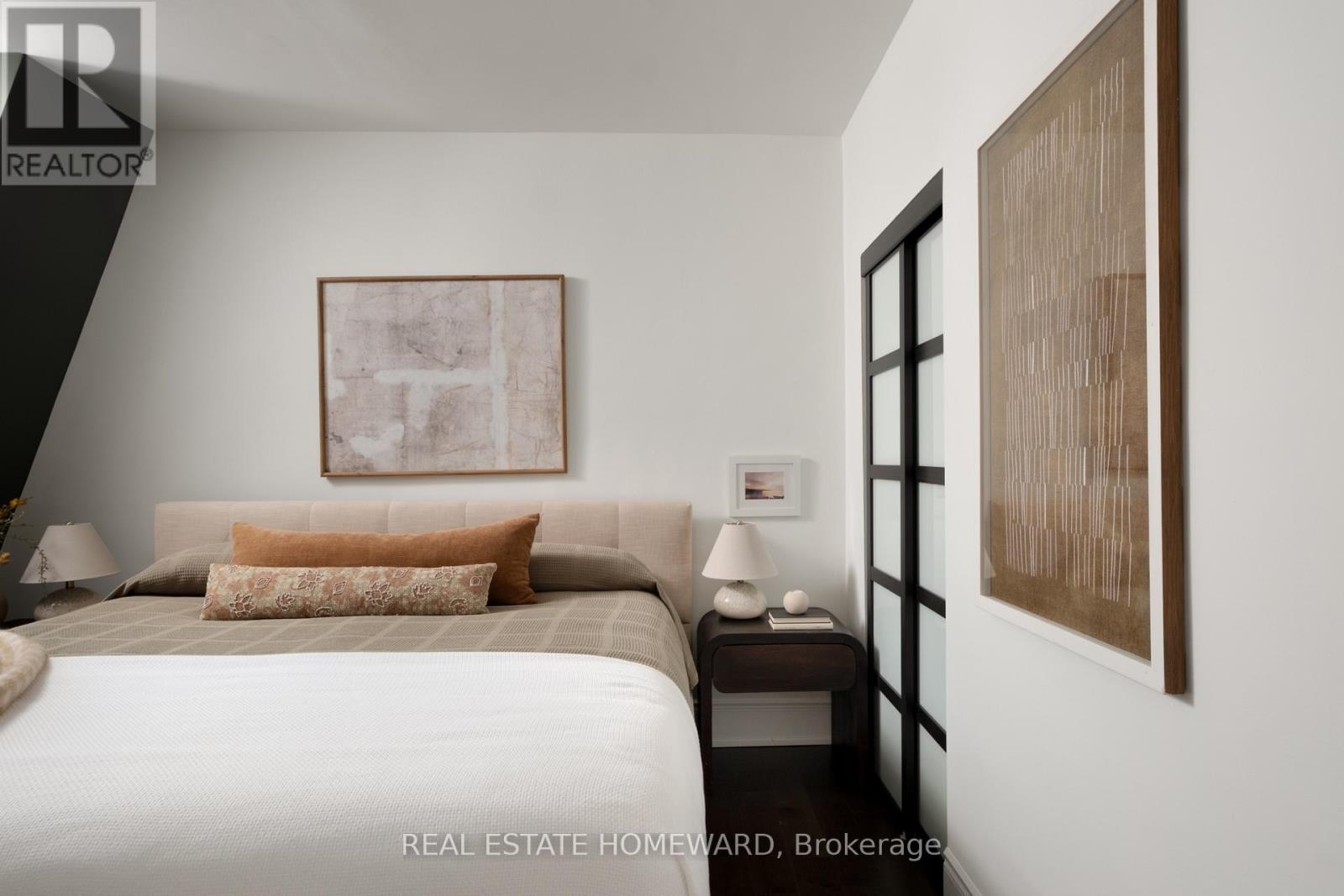 127 Withrow Avenue, Toronto, Ontario  M4K 1C8 - Photo 19 - E12594616