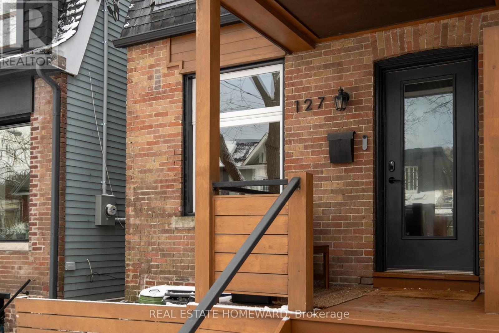 127 Withrow Avenue, Toronto, Ontario  M4K 1C8 - Photo 3 - E12594616