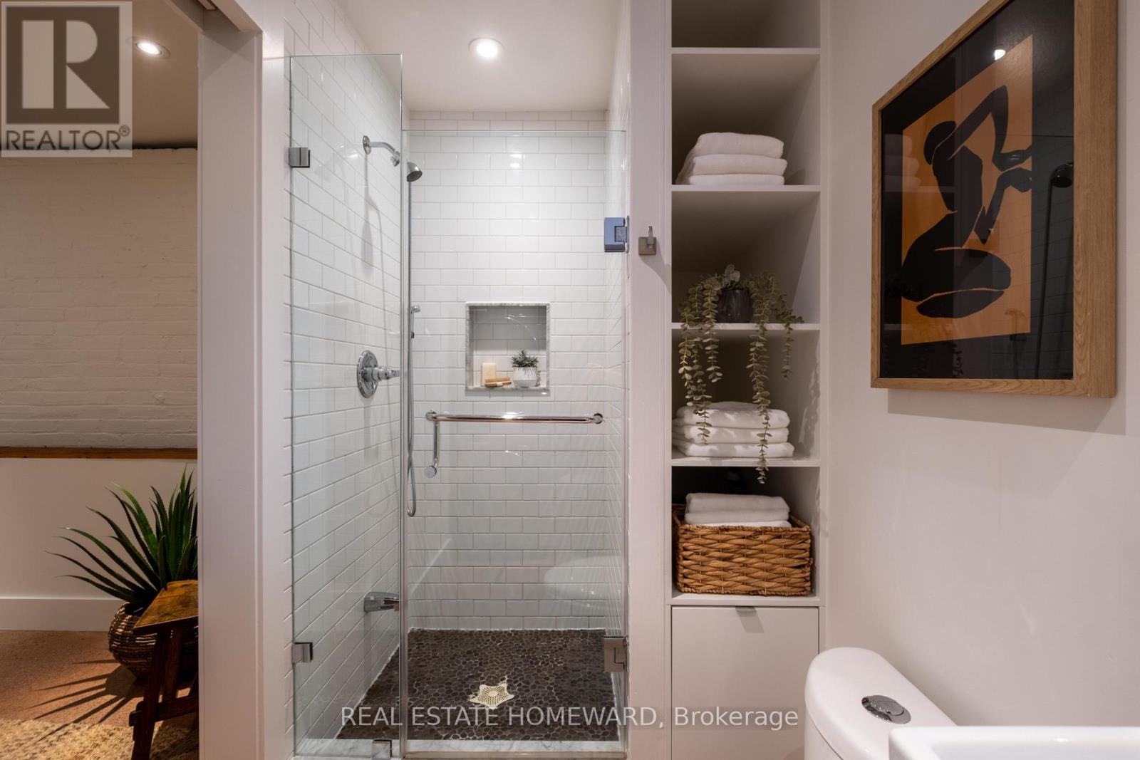 127 Withrow Avenue, Toronto, Ontario  M4K 1C8 - Photo 33 - E12594616